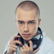 Headhunterz Pairs Up With Krewella for a Song Debut at EDC New York