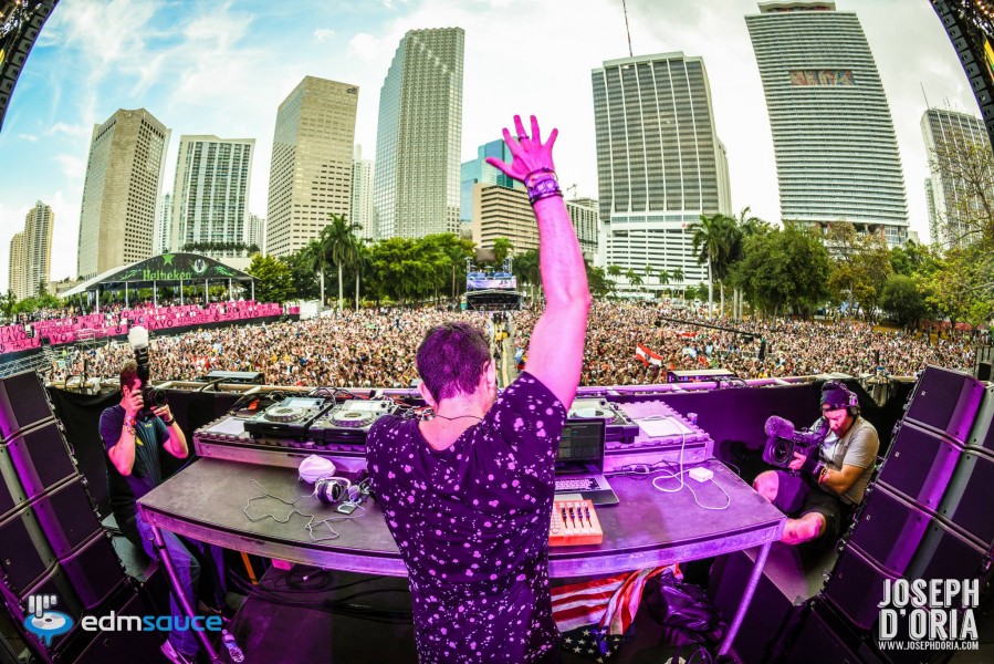 What is Ultra Music Festival? An Ultimate Guide for 2025